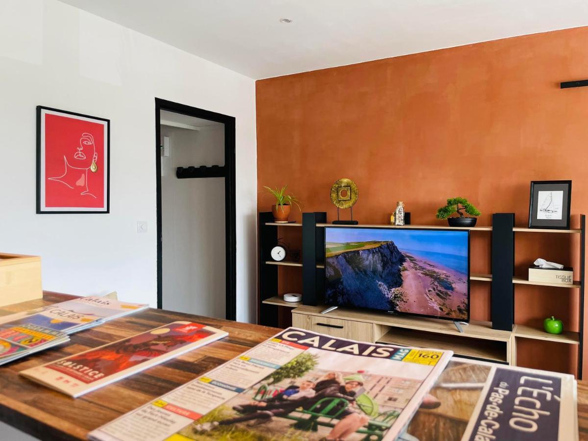 La Brise Marine Apartment Кале Екстериор снимка